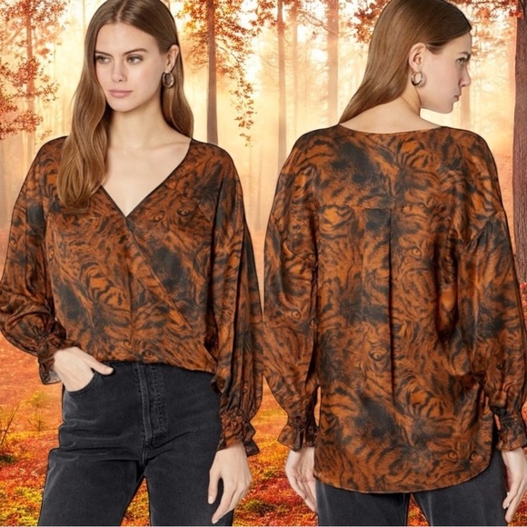 NEW All Saints Penny Grizedale Cat Print Silk Blend Wrap Front Blouse Size 6 - Picture 1 of 8